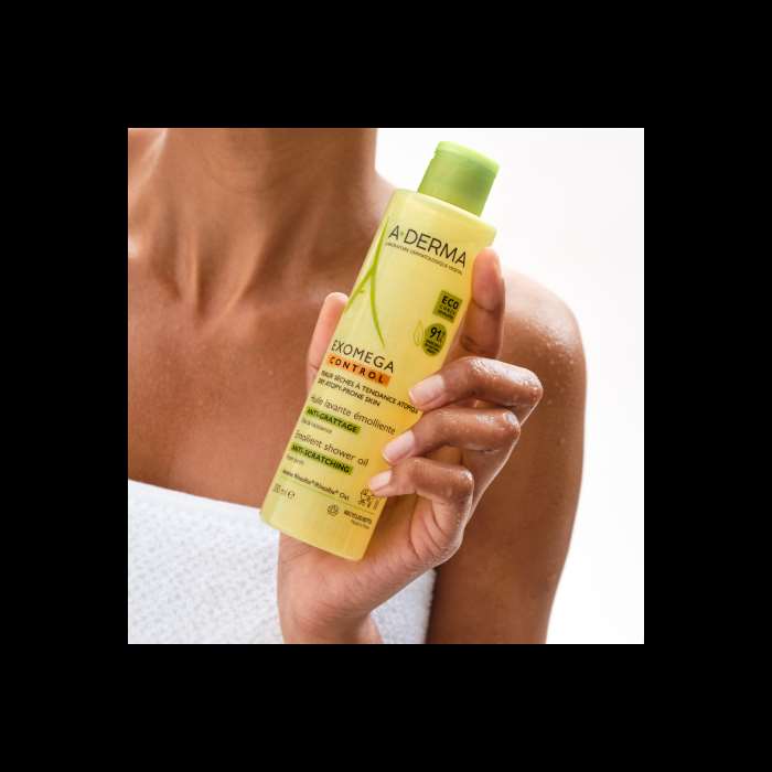 Exomega Control Emollient Shower Oil